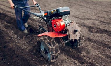 چرا کشاورزان حرفه‌ای تیلر فارمکس بنزینی را انتخاب می‌کنند؟ | بررسی مدل‌های غیاثی‌شاپ